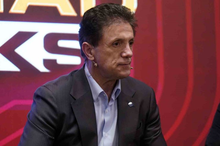 HAGİ VE POPESCU, YIL DÖNÜMÜNDE UEFA KUPASI ZAFERİNİ ANLATTI