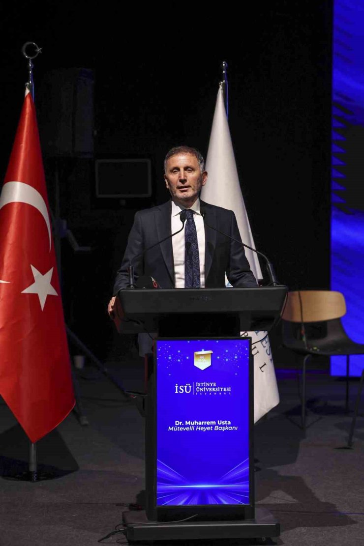 İSTİNYE ÜNİVERSİTESİ, 10. KURULUŞ YILDÖNÜMÜNÜ COŞKUYLA KUTLADI