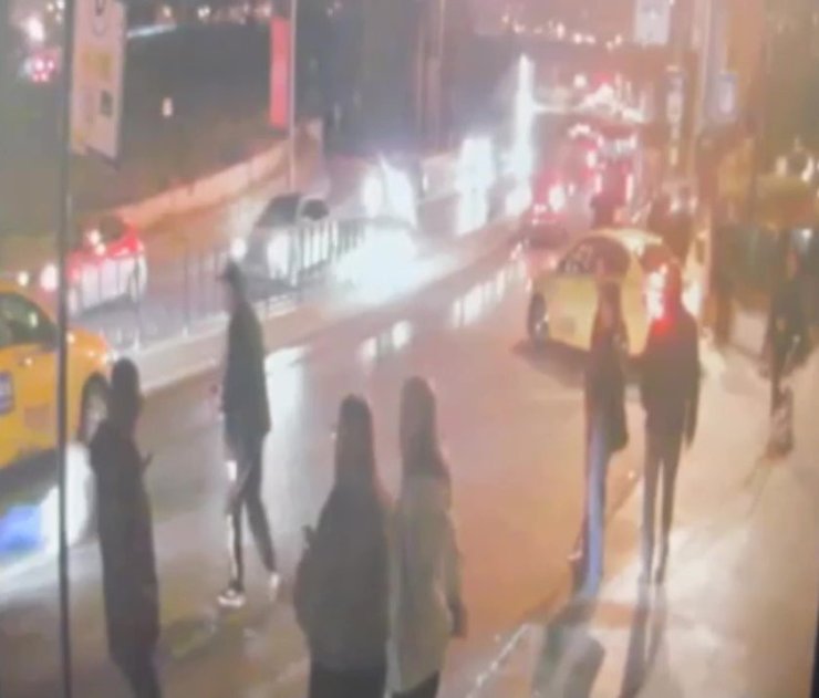 MALTEPE’DE DOKTOR İLE TAKSİCİNİN TARTIŞMASI CİNAYETLE BİTTİ