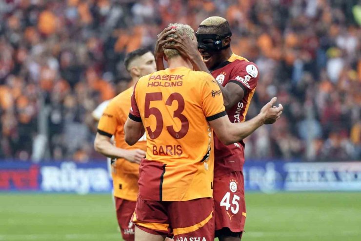 BARIŞ ALPER YILMAZ, 14. GOLÜNÜ KAYDETTİ