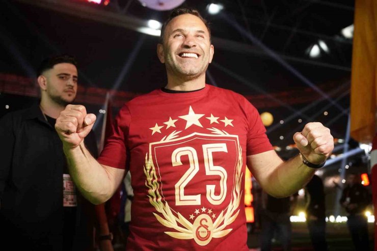 OKAN BURUK ÜST ÜSTE 3, TOPLAMDA 4. KEZ ŞAMPİYON YAPTI