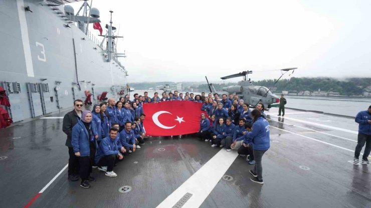 GENÇLER TCG ANADOLU İLE SAMSUN’A DOĞRU TARİHİ YOLCULUK YAPIYOR