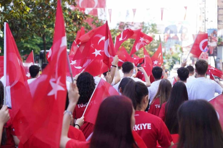 19 MAYIS ATATÜRK’Ü ANMA, GENÇLİK VE SPOR BAYRAMI ŞİŞLİ’DE KUTLANDI