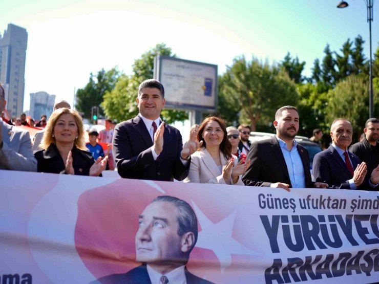 ATAŞEHİR’DE 19 MAYIS COŞKUSU DORUĞA ULAŞTI