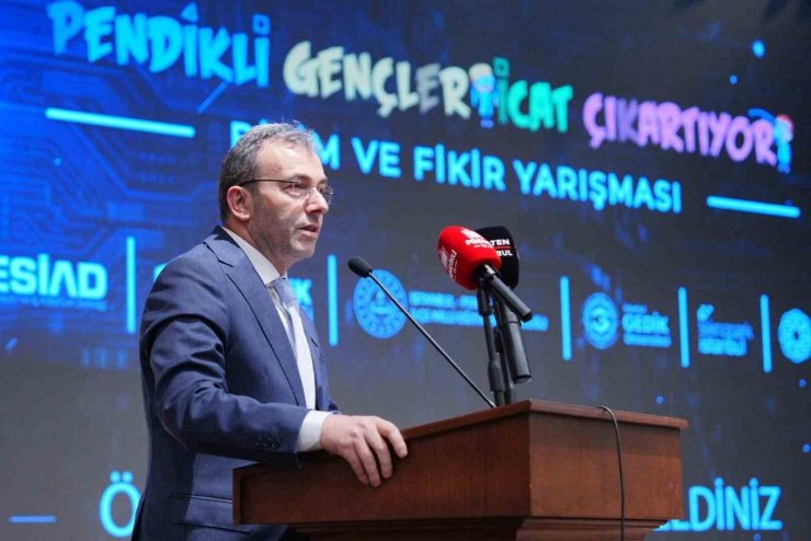 PENDİKLİ GENÇLERDEN AKILLI FABRİKA YÖNETİMİNDEN YAPAY ZEKAYA ÇIĞIR AÇAN PROJELER