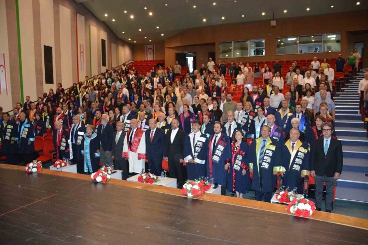 KKTC CUMHURBAŞKANI TATAR’IN KATILIMIYLA AKADEMİK UNVAN TÖRENİ