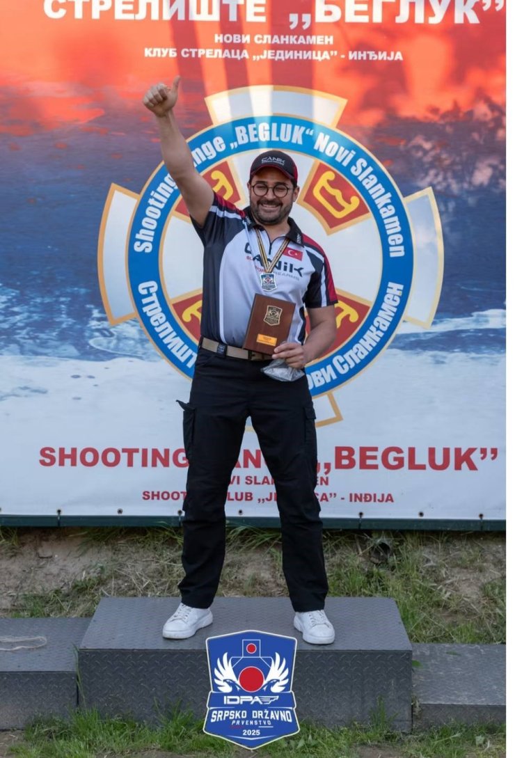 CANİK, ŞAMPİYON ÇIKARMA GELENEĞİNİ SÜRDÜRDÜ