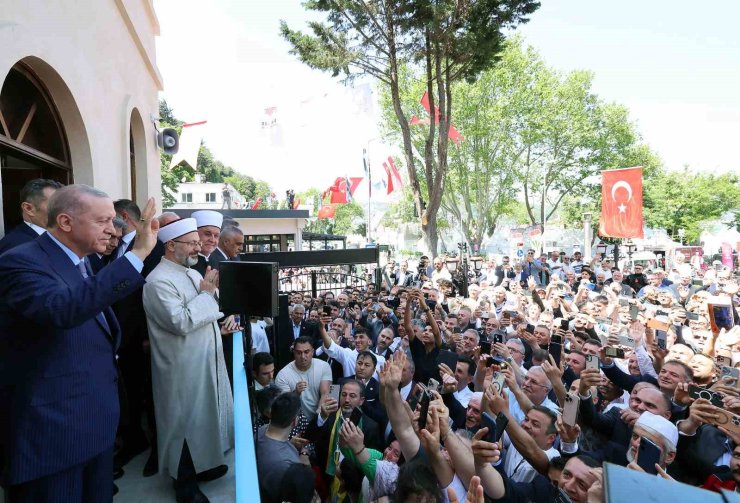 TARİHİ GÜMRÜKÇÜ İSHAK AĞA CAMİİ AÇILDI, TÖRENE CUMHURBAŞKANI ERDOĞAN DA KATILDI