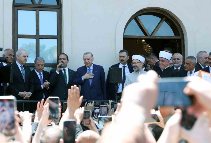 TARİHİ GÜMRÜKÇÜ İSHAK AĞA CAMİİ AÇILDI, TÖRENE CUMHURBAŞKANI ERDOĞAN DA KATILDI