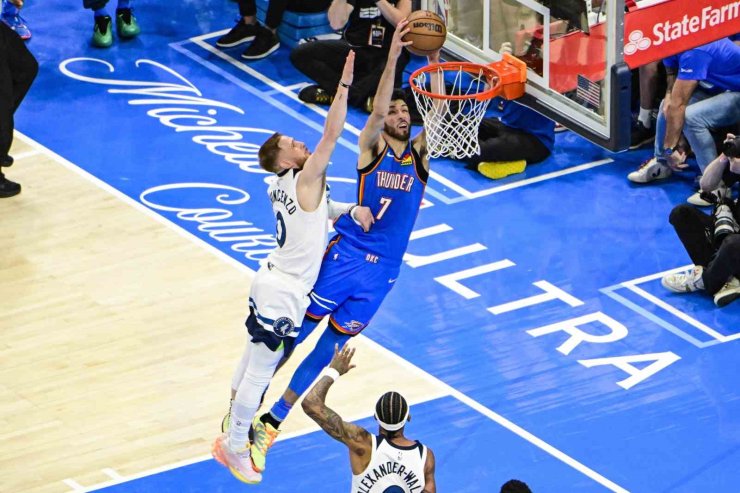 OKLAHOMA CİTY THUNDER, BATI KONFERANSI FİNAL SERİSİNDE 2-0 YAPTI