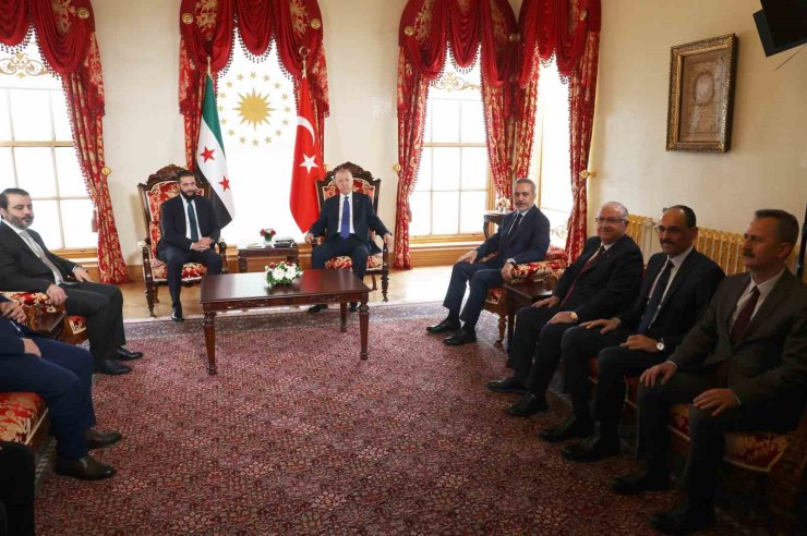 CUMHURBAŞKANI ERDOĞAN, SURİYE CUMHURBAŞKANI ŞARA İLE GÖRÜŞTÜ