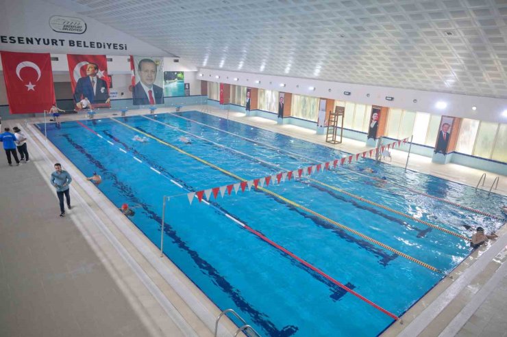 ESENYURT MERKEZ KAPALI YÜZME HAVUZU HİZMETE AÇILDI