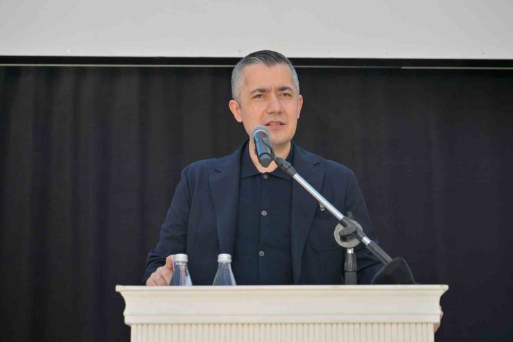 ESENYURT MERKEZ KAPALI YÜZME HAVUZU HİZMETE AÇILDI