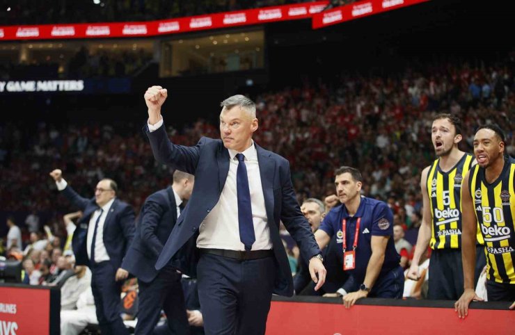 FENERBAHÇE, THY EUROLEAGUE’DE KUPA İÇİN PARKEDE