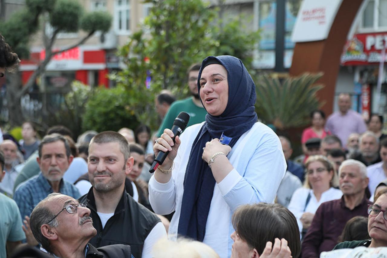 lwzlocmijvkgk9ue1xsbust8.jpg