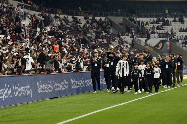 TRENDYOL SÜPER LİG: BEŞİKTAŞ: 0 - ÇAYKUR RİZESPOR: 0 (MAÇ DEVAM EDİYOR)