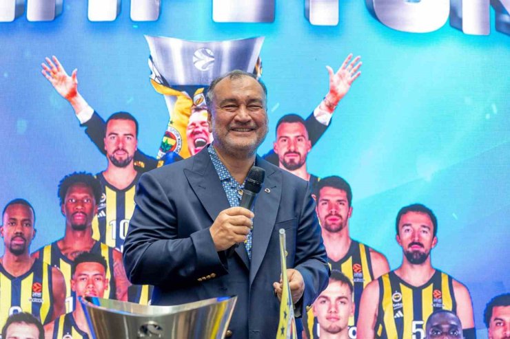 FENERBAHÇE’NİN EUROLEAGUE ZAFERİ YILDIZ HOLDİNG’DE COŞKUYLA KUTLANDI