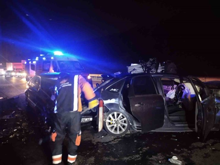 BEYKOZ’DA 5 ARAÇLI ZİNCİRLEME TRAFİK KAZASI: 7 YARALI