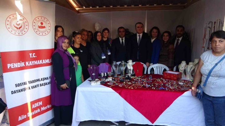 PENDİK HALK EĞİTİM MERKEZİ’NDEN GÖRKEMLİ YIL SONU SERGİSİ