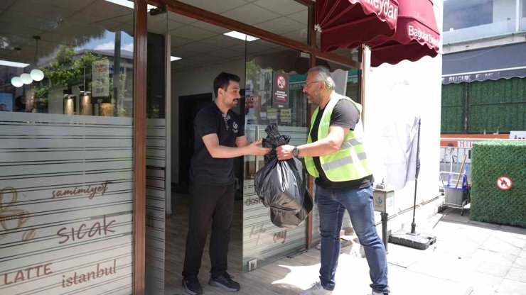 AYDA 1 TON KAHVE POSASINI GÜBRE OLARAK DEĞERLENDİRİYORLAR