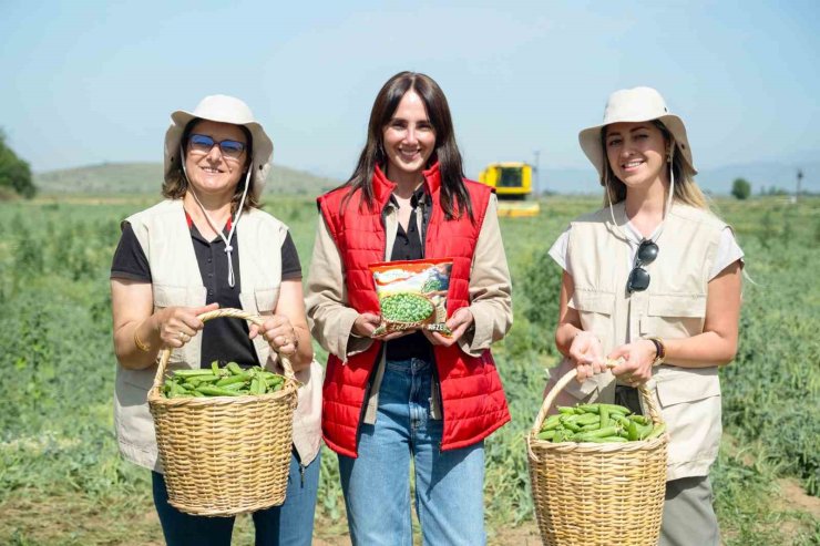 TARIMIN KADIN YILDIZLARI’NIN EMEĞİYLE SUPERFRESH "EGE’DEN HASAT BEZELYE"