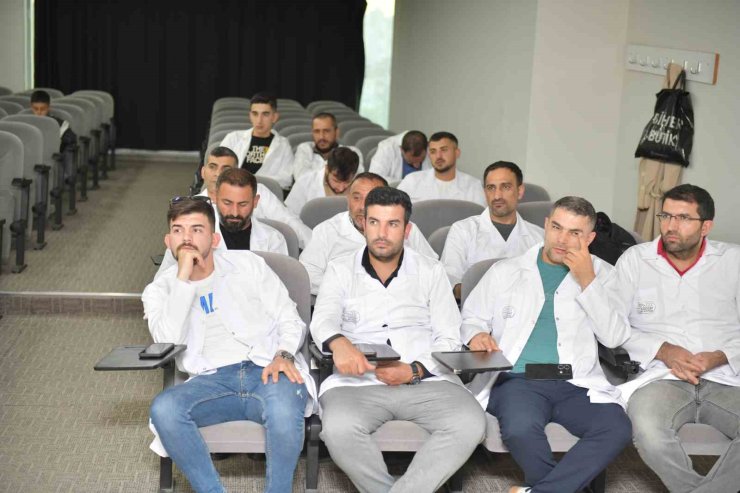 ESENYURT’TA EĞİTİMLİ KESİM ELEMANLARI GÖREV BAŞINDA