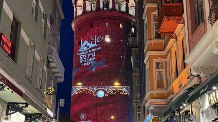 GALATA KULESİ’NDE İSTANBUL’UN FETHİNE ÖZEL IŞIK GÖSTERİSİ