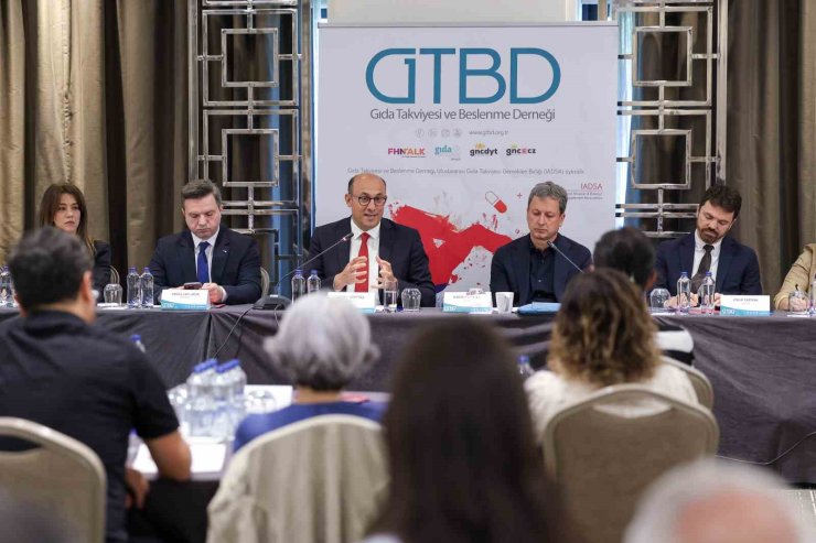 GIDA TAKVİYESİ PAZARI 750 MİLYON DOLARA ULAŞTI