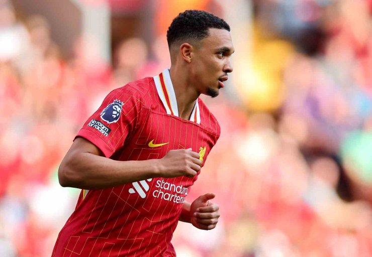 REAL MADRİD, TRENT ALEXANDER-ARNOLD İLE 6 YILLIK SÖZLEŞME İMZALADI