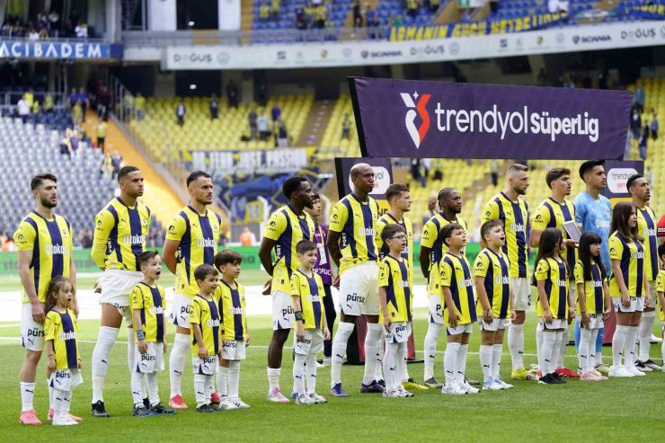 JOSE MOURİNHO’DAN, KONYASPOR KARŞISINDA 7 DEĞİŞİKLİK