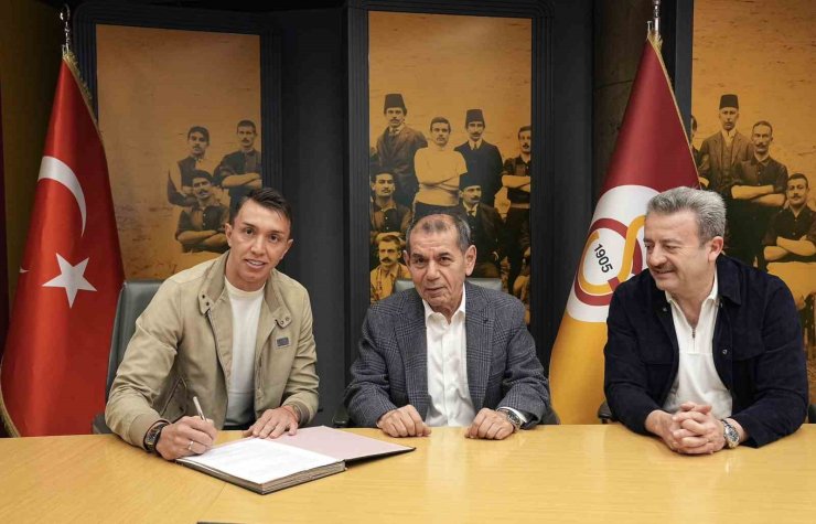 GALATASARAY, FERNANDO MUSLERA’NIN TAKIMIYLA İŞ BİRLİĞİ PROTOKOLÜ İMZALADI