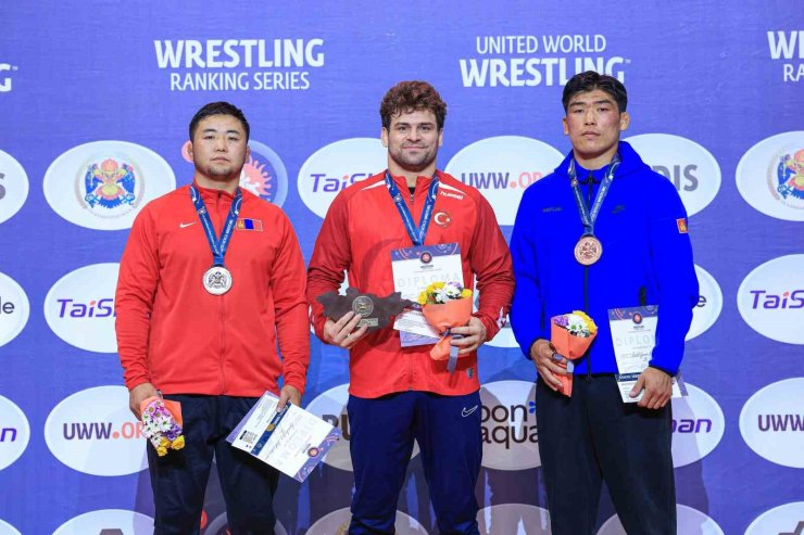 ULAANBAATAR OPEN RANKİNG SERİSİ’NDE OSMAN GÖÇEN’DEN ALTIN MADALYA