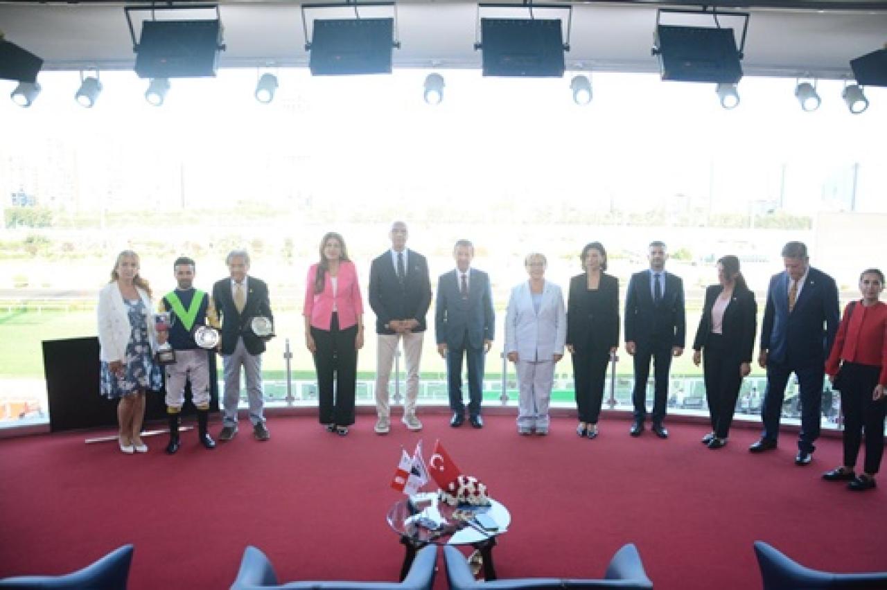 allwrvznofeh4ck760sqzjx5.jpg