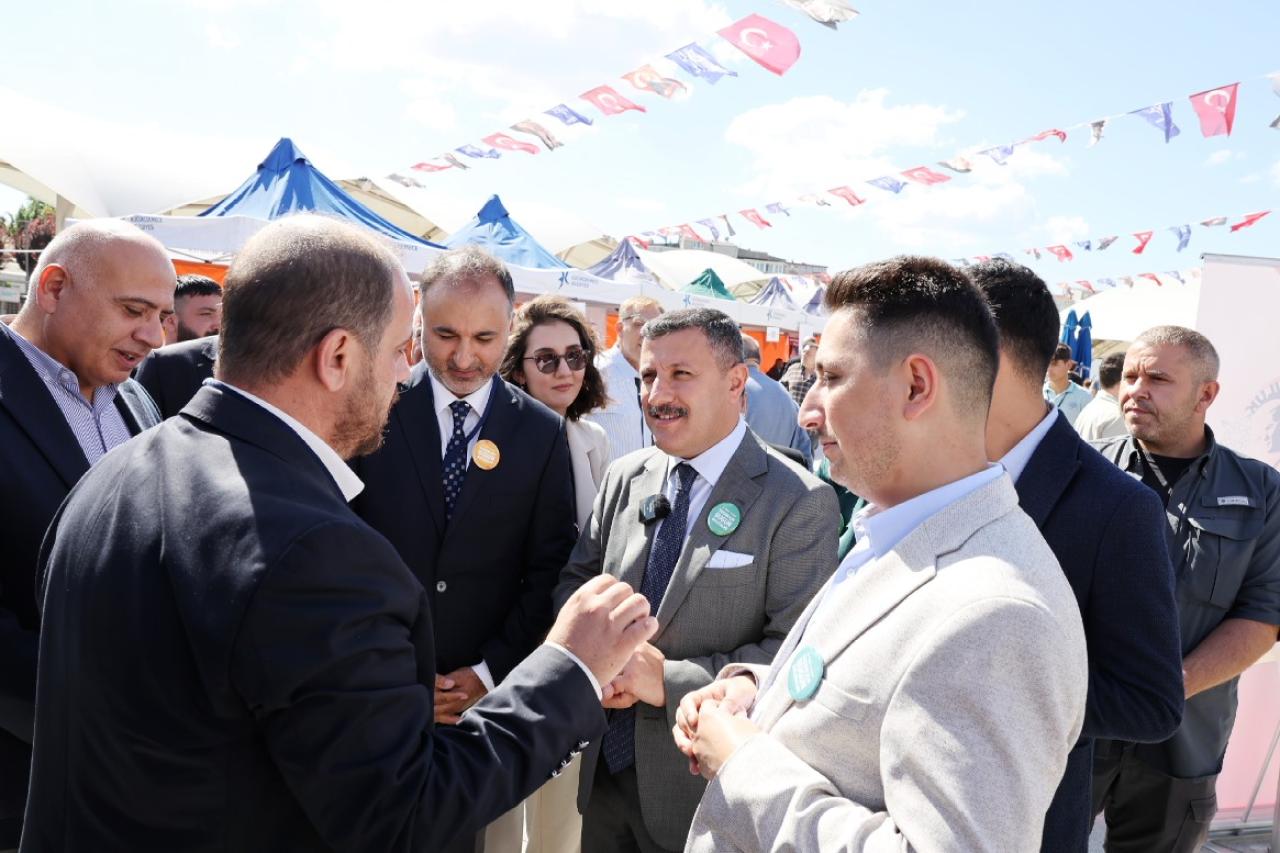 ju2harwk9lpa3j4x8zfovzni.jpg